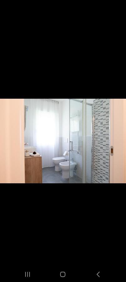 Apartment Angy Mira Luaran gambar